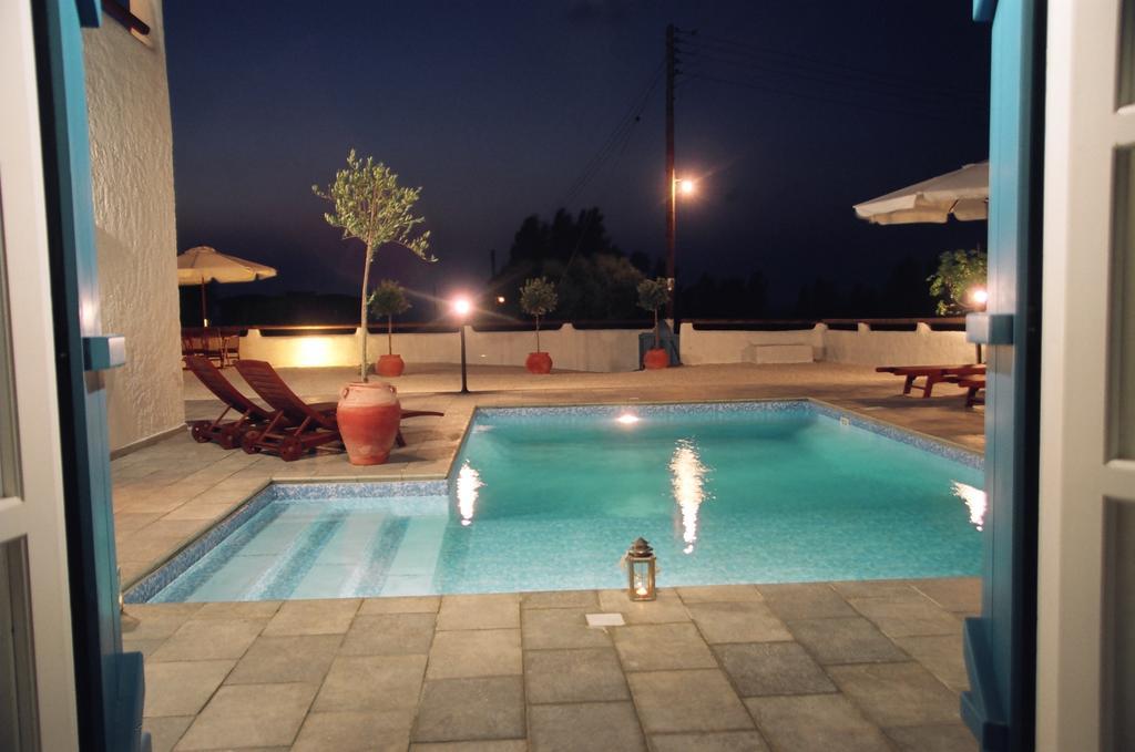 Votsalo Villa Pomos Pokoj fotografie