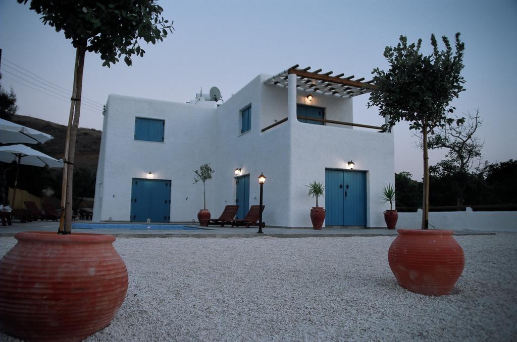 Votsalo Villa Pomos Exteriér fotografie