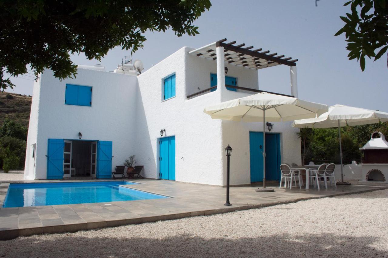 Votsalo Villa Pomos Exteriér fotografie