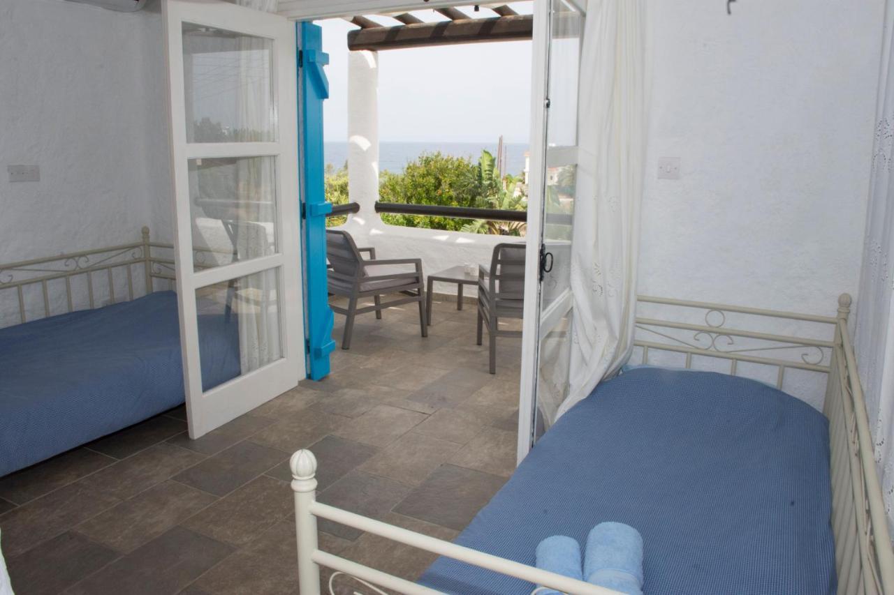 Votsalo Villa Pomos Exteriér fotografie